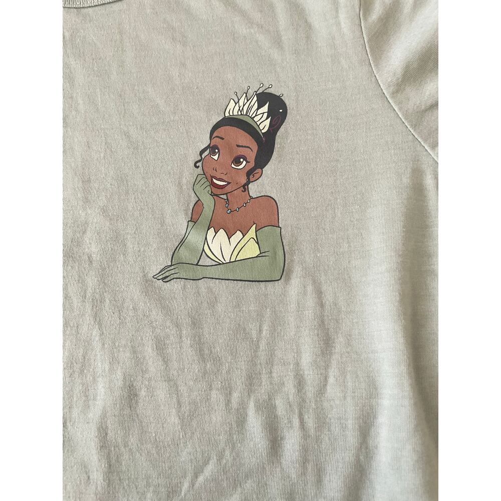 Princess and the Frog Disney Tee XS.  Pastel Green  Character